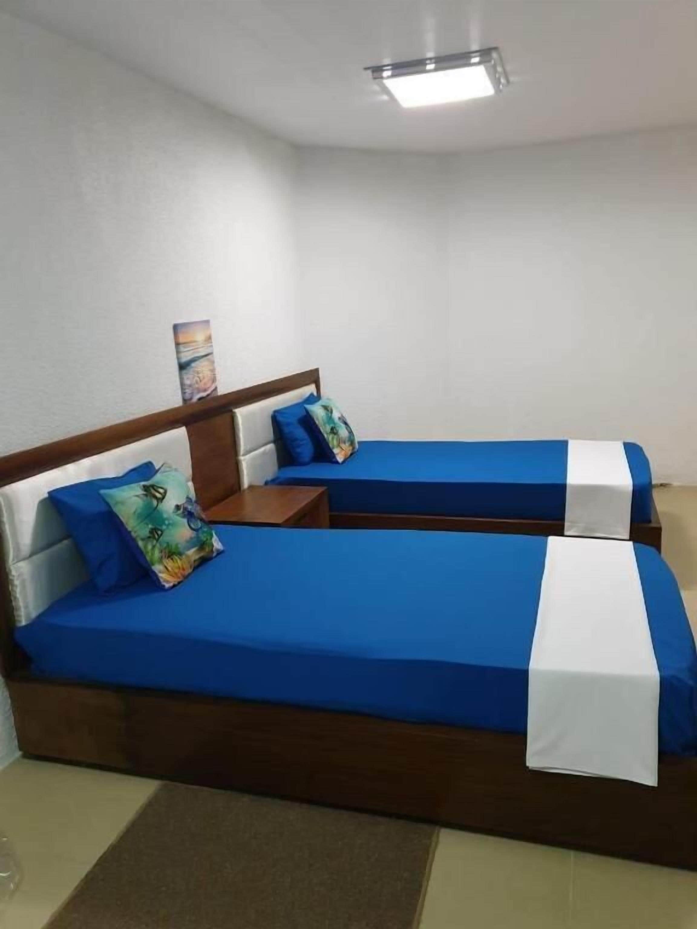 Photo - Admiralmahé