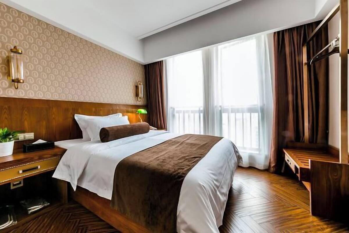 Rollaway beds