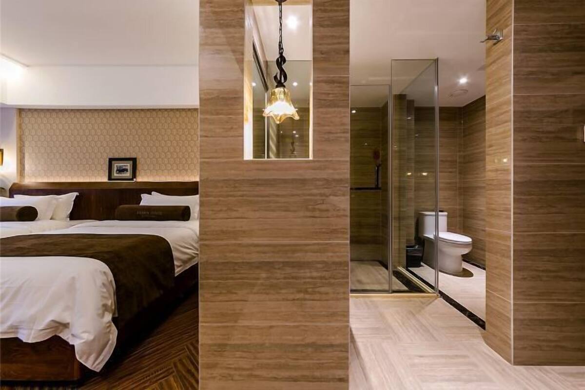 Rollaway beds