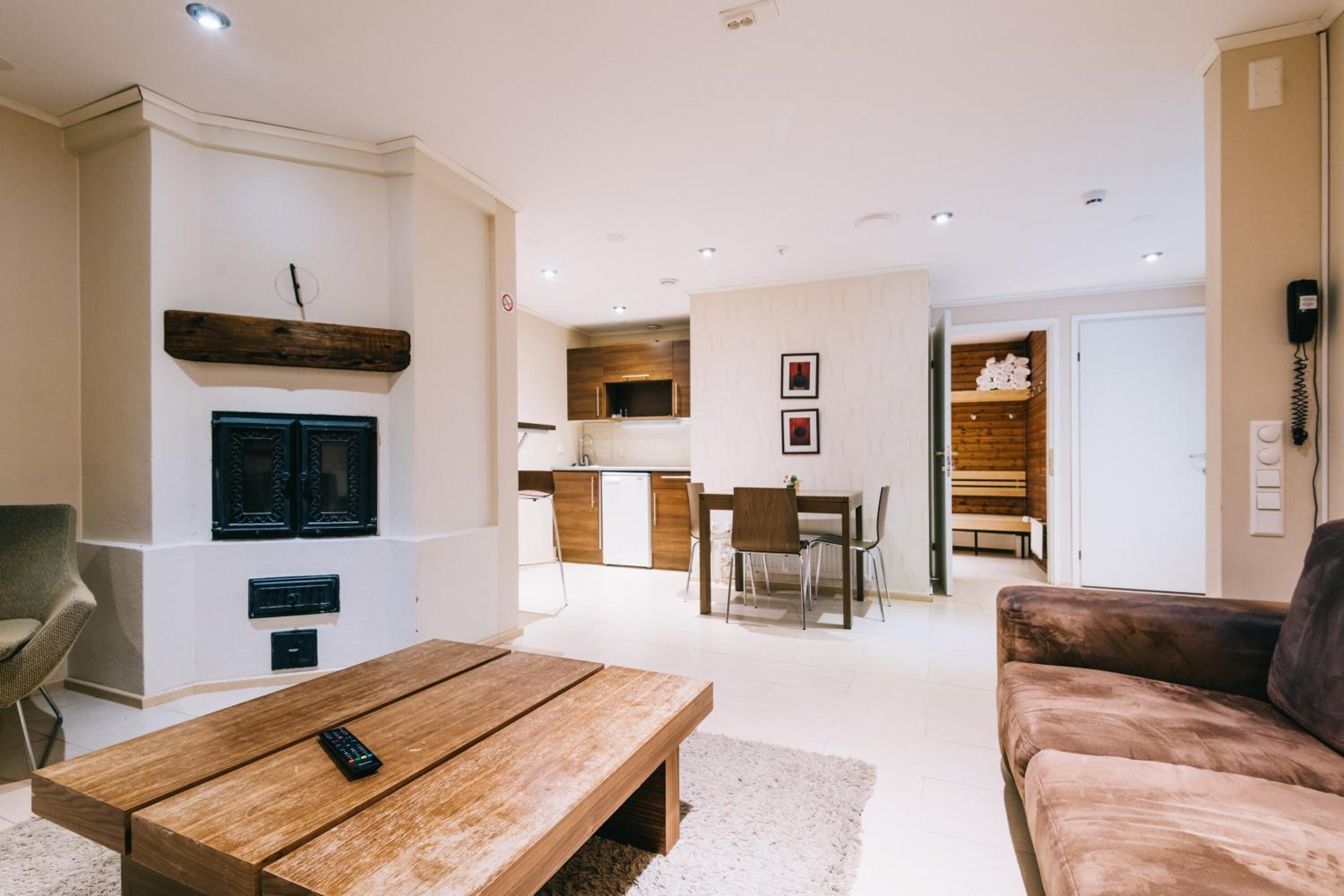 20-inch tv with cable channels