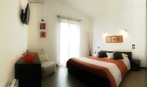 Superior-Doppelzimmer | Zimmersafe, Schreibtisch, Verdunkelungsvorhänge, schallisolierte Zimmer