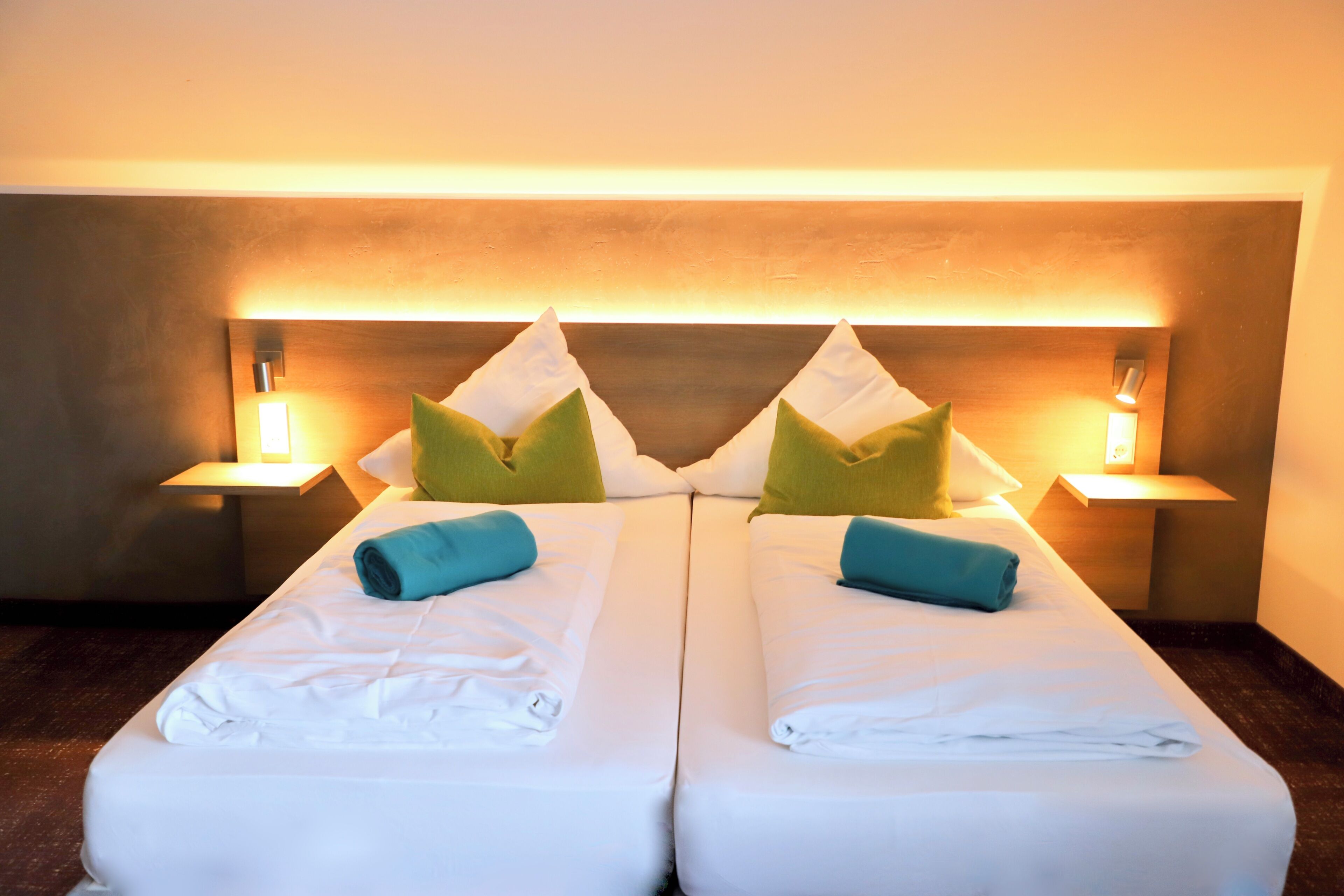 Premium Double Room, Balcony | In-room safe, desk, free WiFi, bed sheets