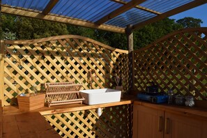 Tent, 1 King Bed, Non Smoking | Private kitchenette | Stovetop, cookware/dishes/utensils