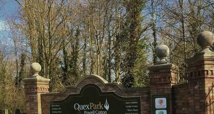 Quex Livery Glamping