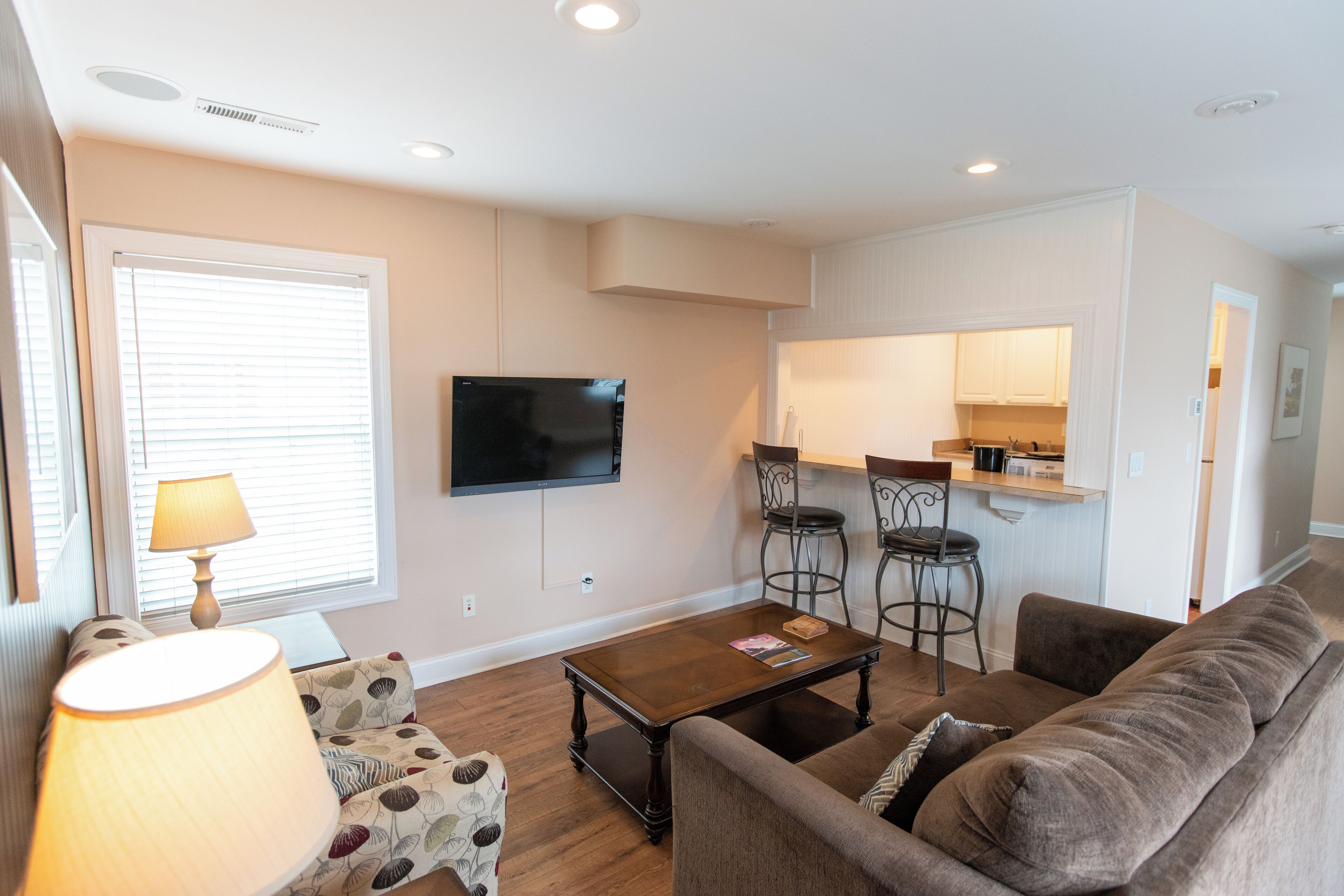 apartment, 1 bedroom, non smoking | living area | flat-screen tv