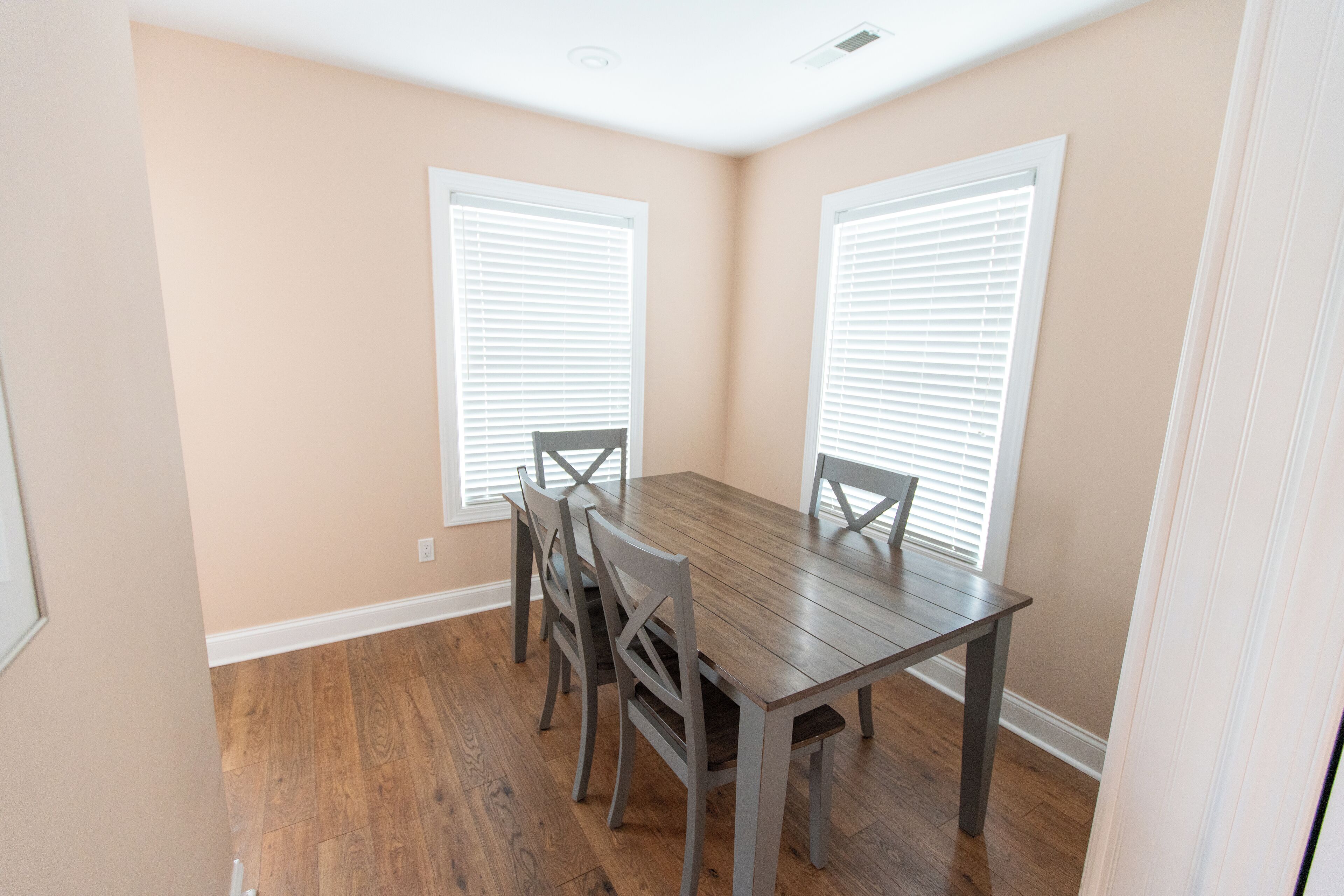 apartment, 1 bedroom, non smoking | in-room dining