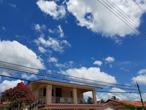 Fachada da propriedade