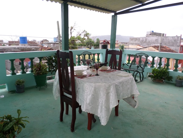 Daily continental breakfast for a fee