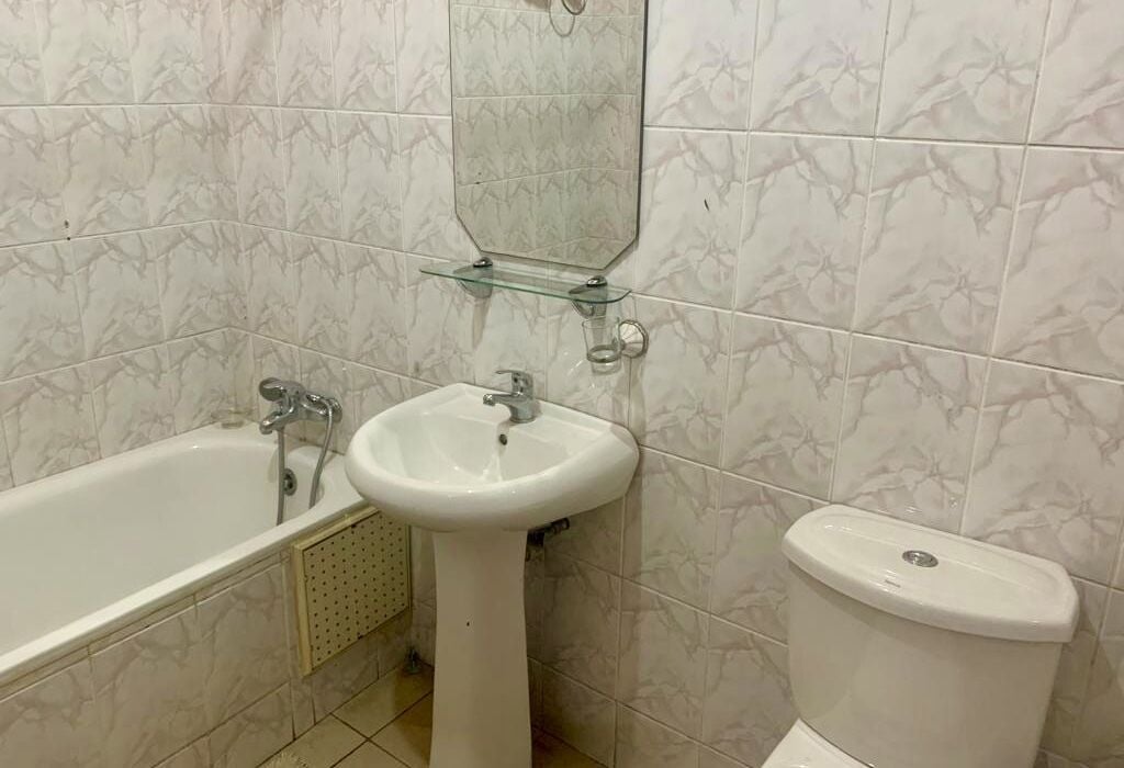 city double or twin room, 1 double bed, non smoking | bathroom | separate bathtub and shower, deep-soaking bathtub, rainfall showerhead