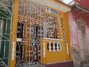 Voorkant van accommodatie