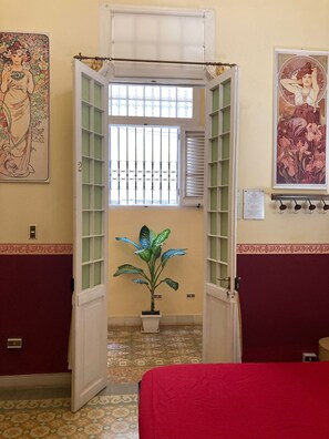 Deluxe-Doppelzimmer, Mehrere Betten, barrierefrei, eigenes Bad