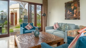 Villa, 3 Bedrooms | Living room - De Kutuh Villa (Kutuh)