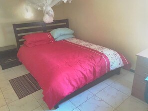 Egyptian cotton sheets, premium bedding, down duvets