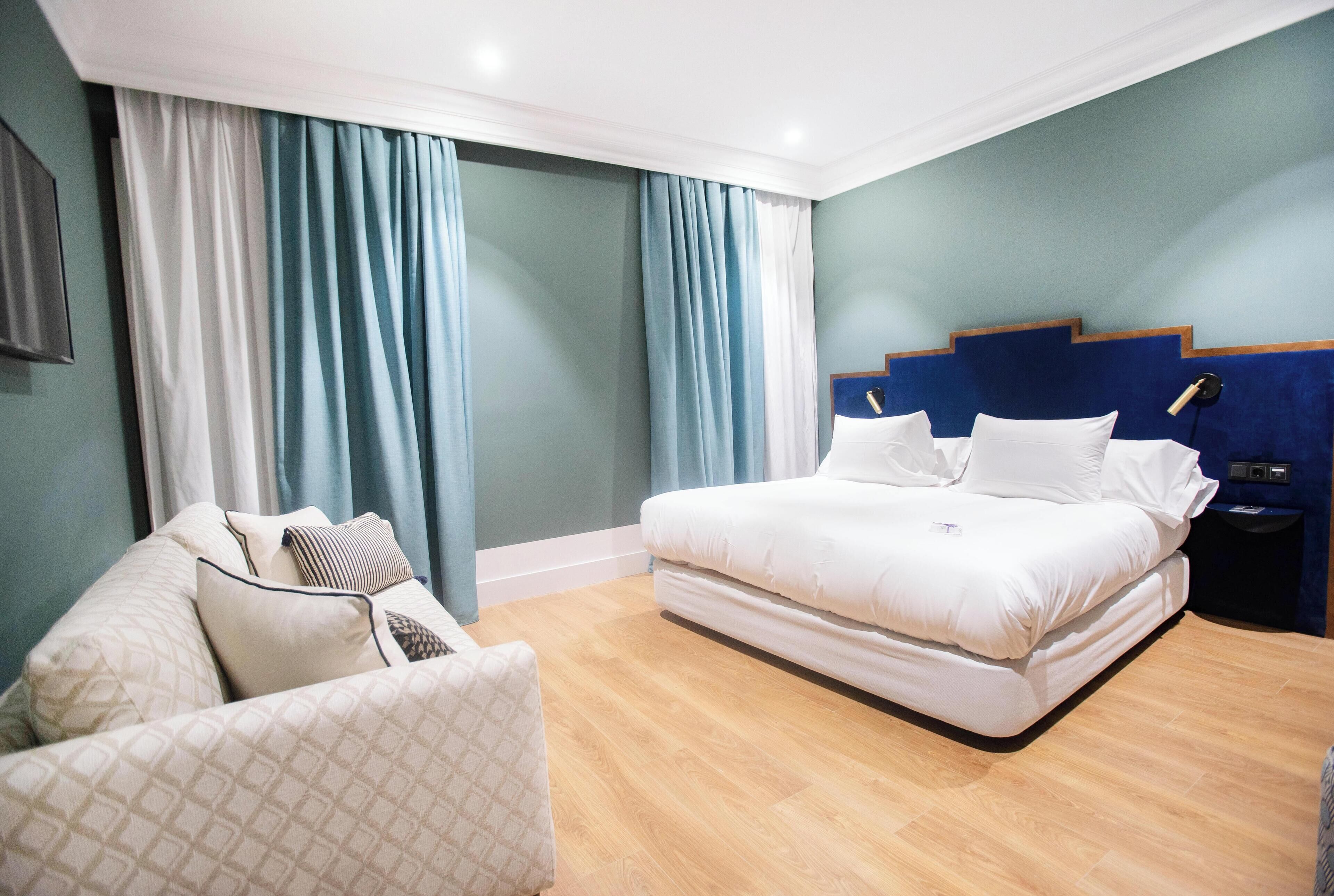 1 bedroom, minibar, in-room safe, desk