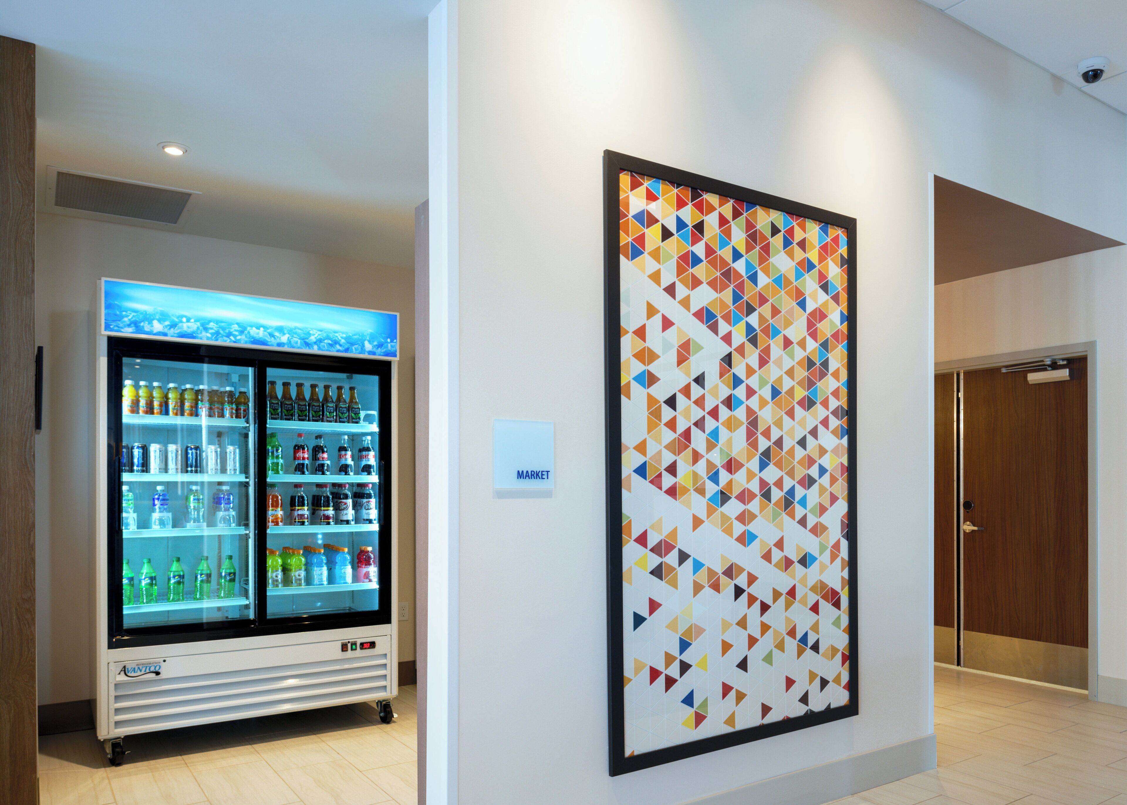 Photo - Holiday Inn Express & Suites - Tulsa Downtown - Arts District by IHG