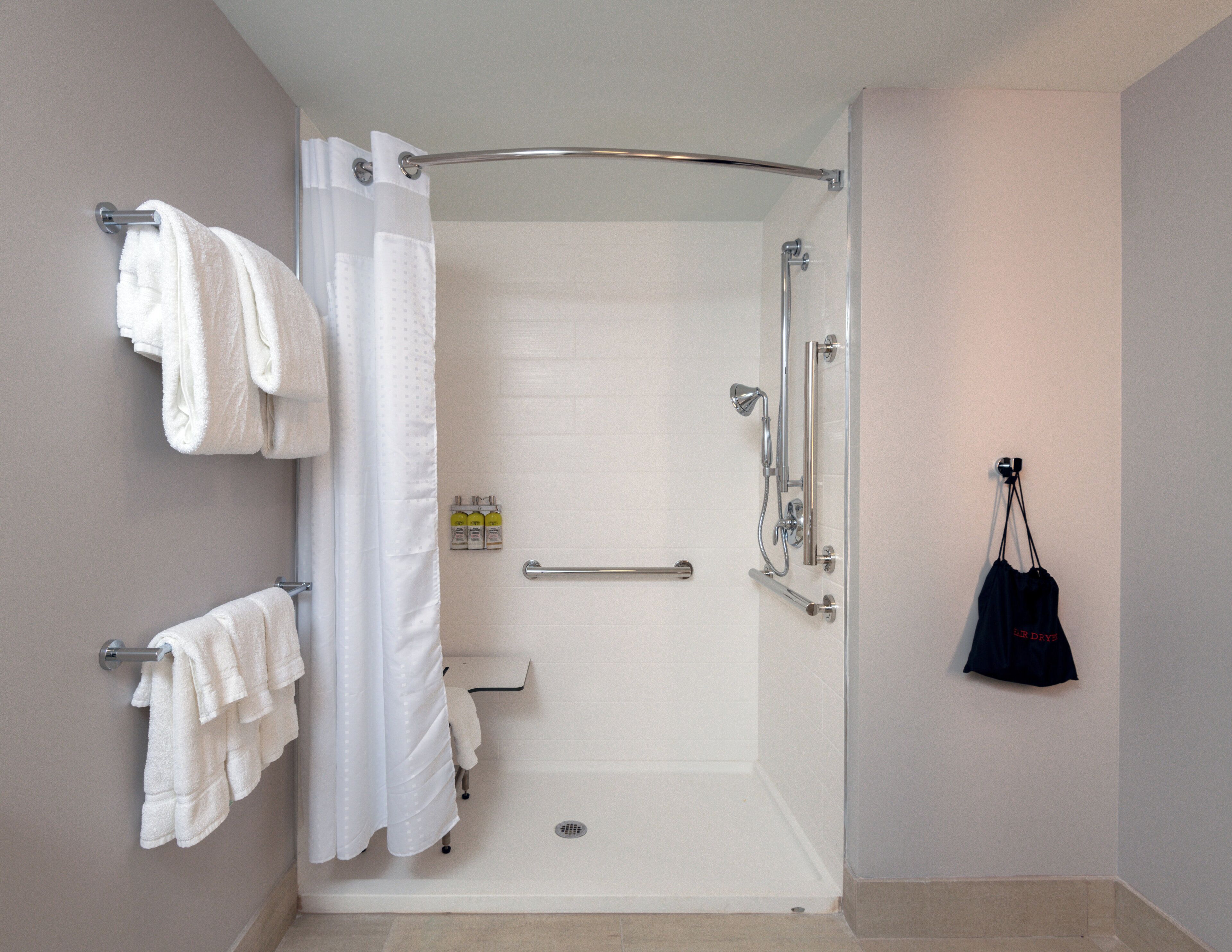 Photo - Holiday Inn Express & Suites - Tulsa Downtown - Arts District by IHG