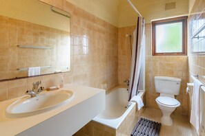 Basic-villa - 2 soveværelser | Badeværelse | Håndklæder