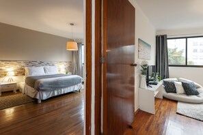 Room, Multiple Beds, Non Smoking | 2 bedrooms, premium bedding, blackout drapes, iron/ironing board - Masaryk Best Corner (Mexico City)