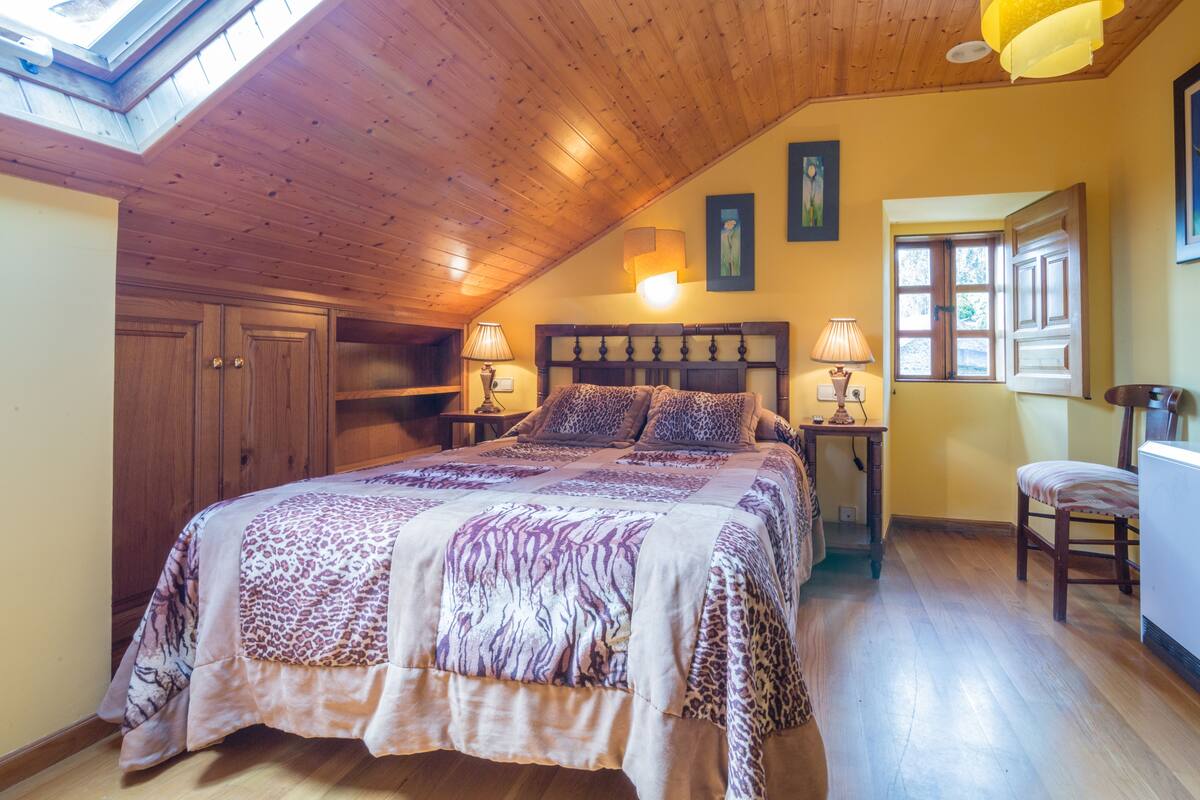 Cubrecamas y ropa de cama