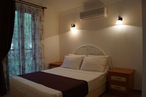 Villa, 3 Bedrooms | 3 bedrooms, premium bedding, in-room safe, desk