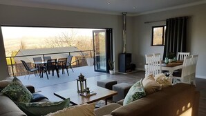 Unclassified image, 3 of 12, button - Clarens Escape (Clarens)