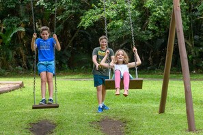 Children’s play area – outdoor