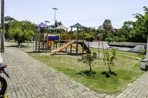 City view from property - Pousada Vila Regina (Penha)