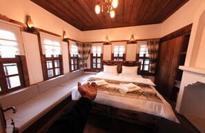 标准双人房 | 迷你吧、隔音、熨斗/熨板、免费 WiFi