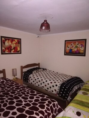 Down duvets, iron/ironing board, free WiFi