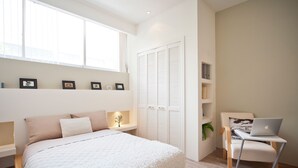 Quarto, várias camas, para não fumantes | Detalhe da parte interna