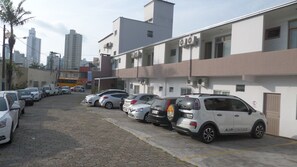 Front of property - Flat Sol (Balneário Camboriú)