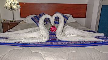 Comfort-sviitti, oma kylpyhuone | Pimennysverhot, ilmainen Wi-Fi