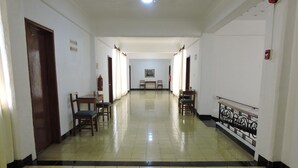 رواق