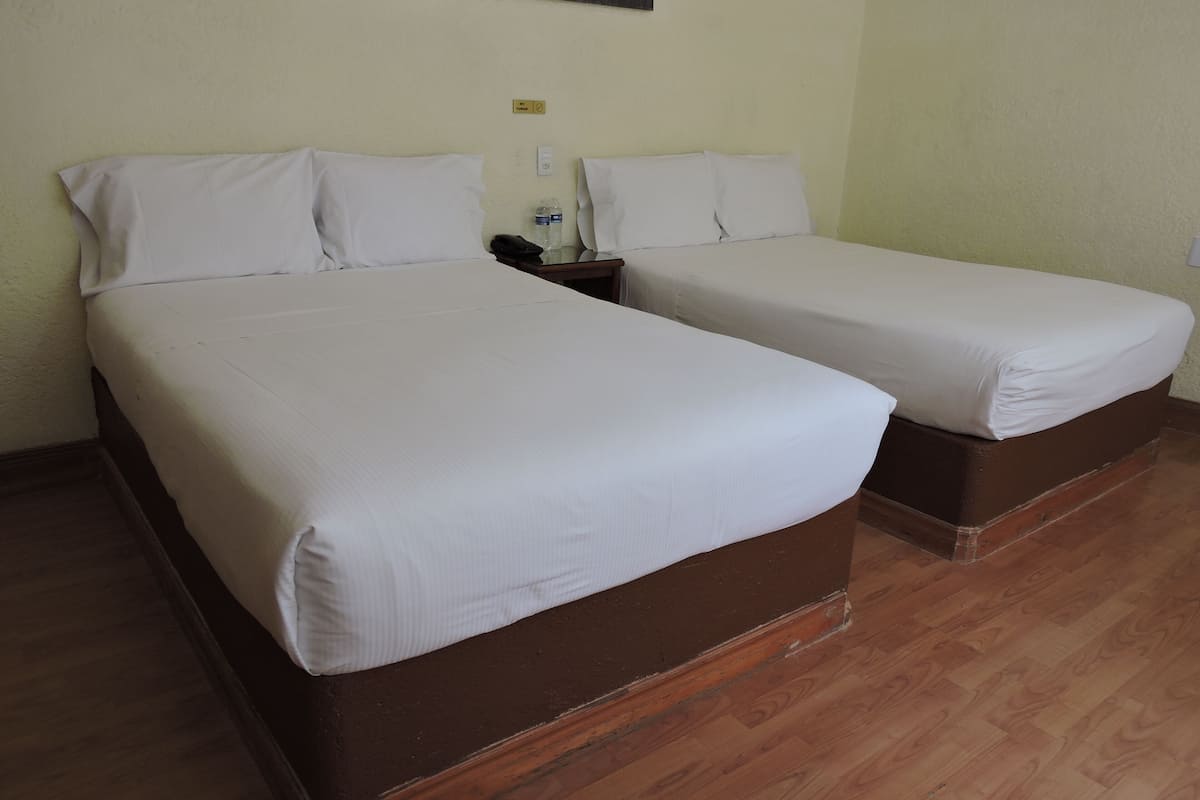 Wifi gratis y ropa de cama