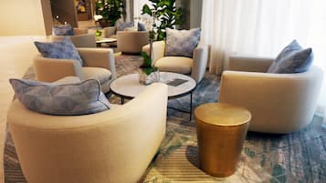 Couples treatment room(s), sauna, body treatments, hydrotherapy