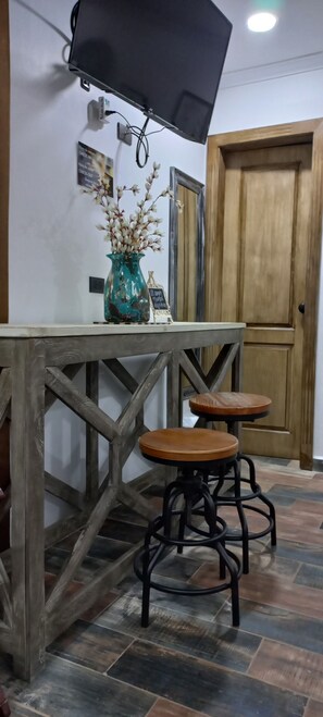 Habitación Confort | Sábanas de algodón egipcio y ropa de cama de alta calidad 