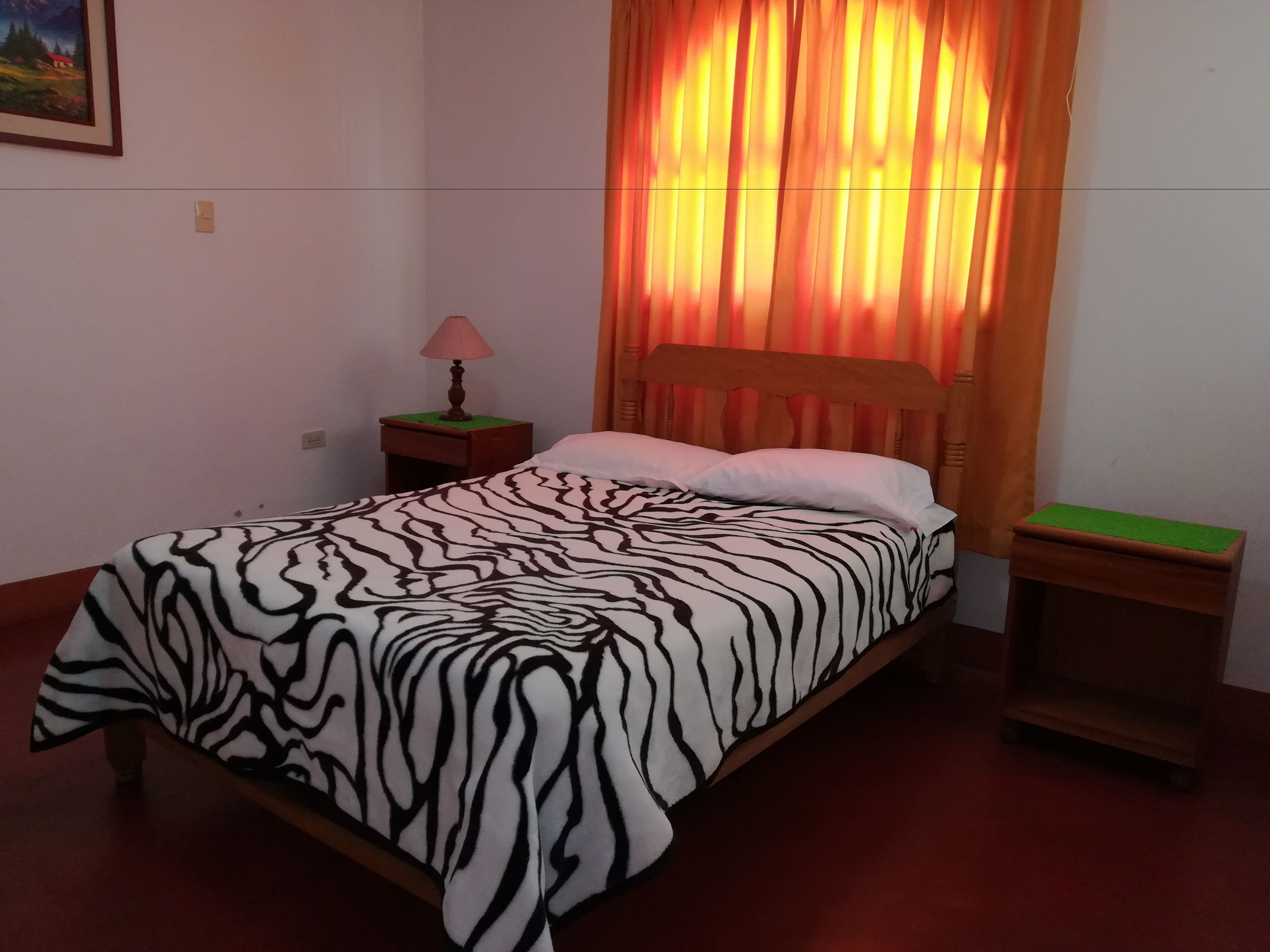 Chambre Double Standard, 1 lit double, non-fumeur, salle de bains privée