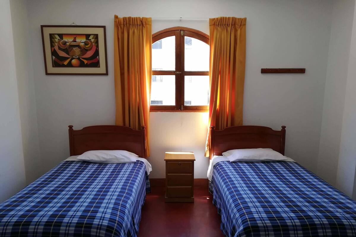 Standard Twin Room, 2 Twin Beds, Non Smoking, Private Bathroom | Free WiFi