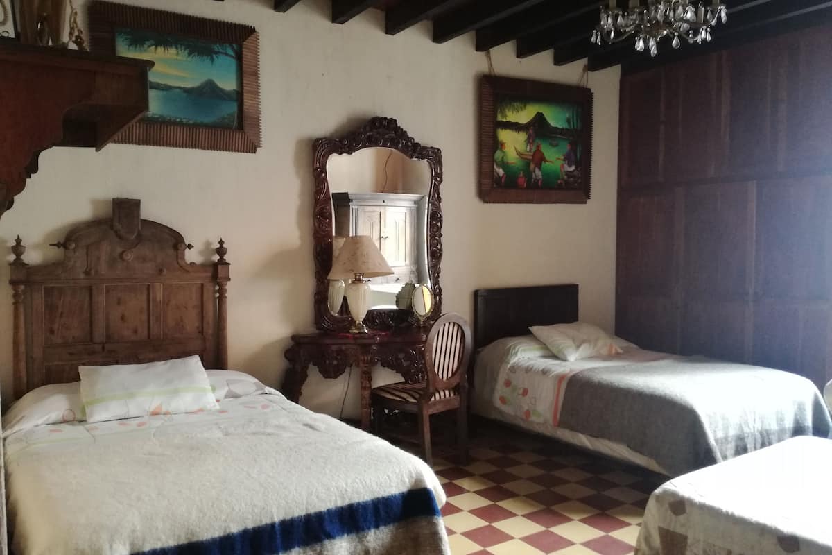 triple room | free wifi, bed sheets, wheelchair access
