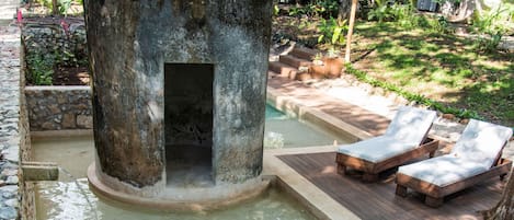 Outdoor pool, sun loungers