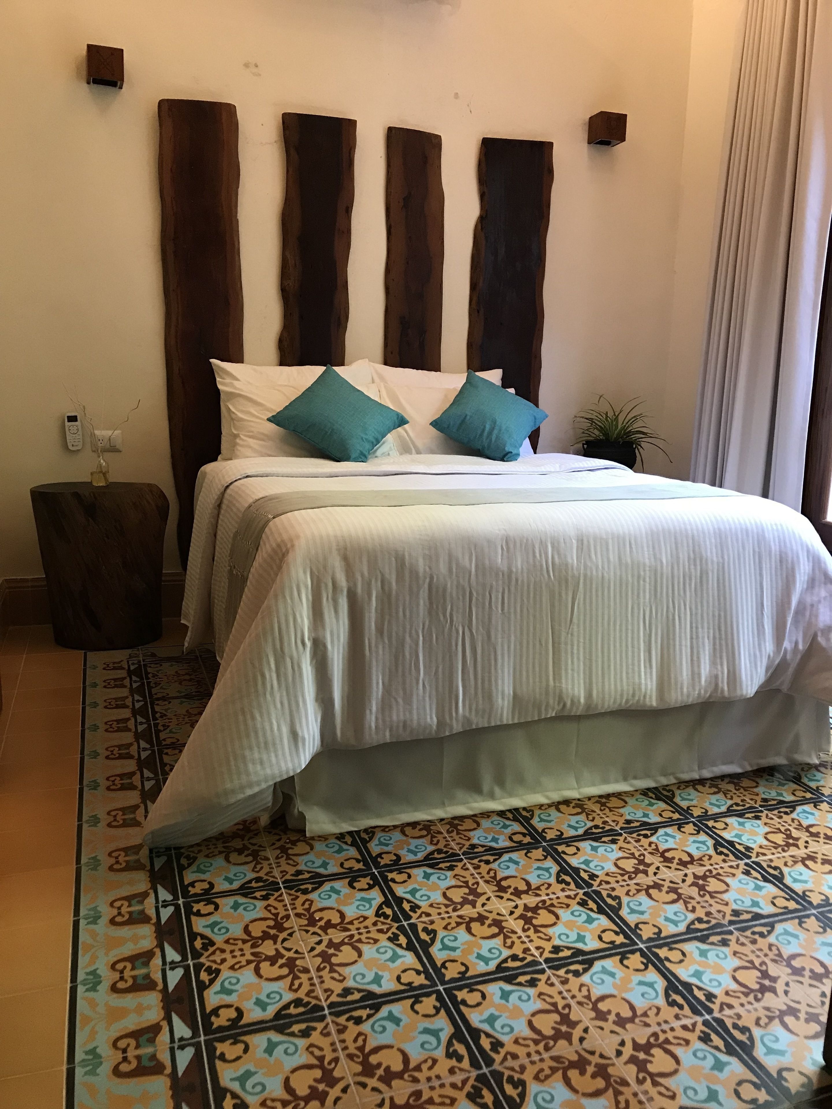 Exclusive Room, 1 Queen Bed, Accessible