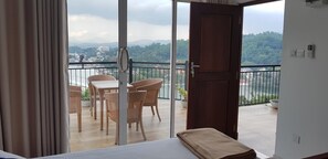 Schallisolierte Zimmer, kostenloses WLAN, Bettwäsche, Rollstuhlgeeignet