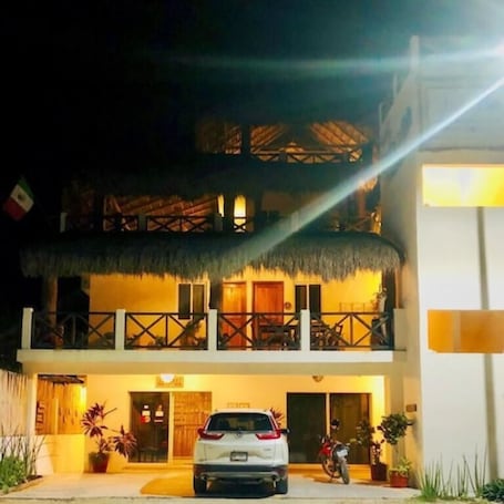 Front of property. Hotel Jaiba Mahahual