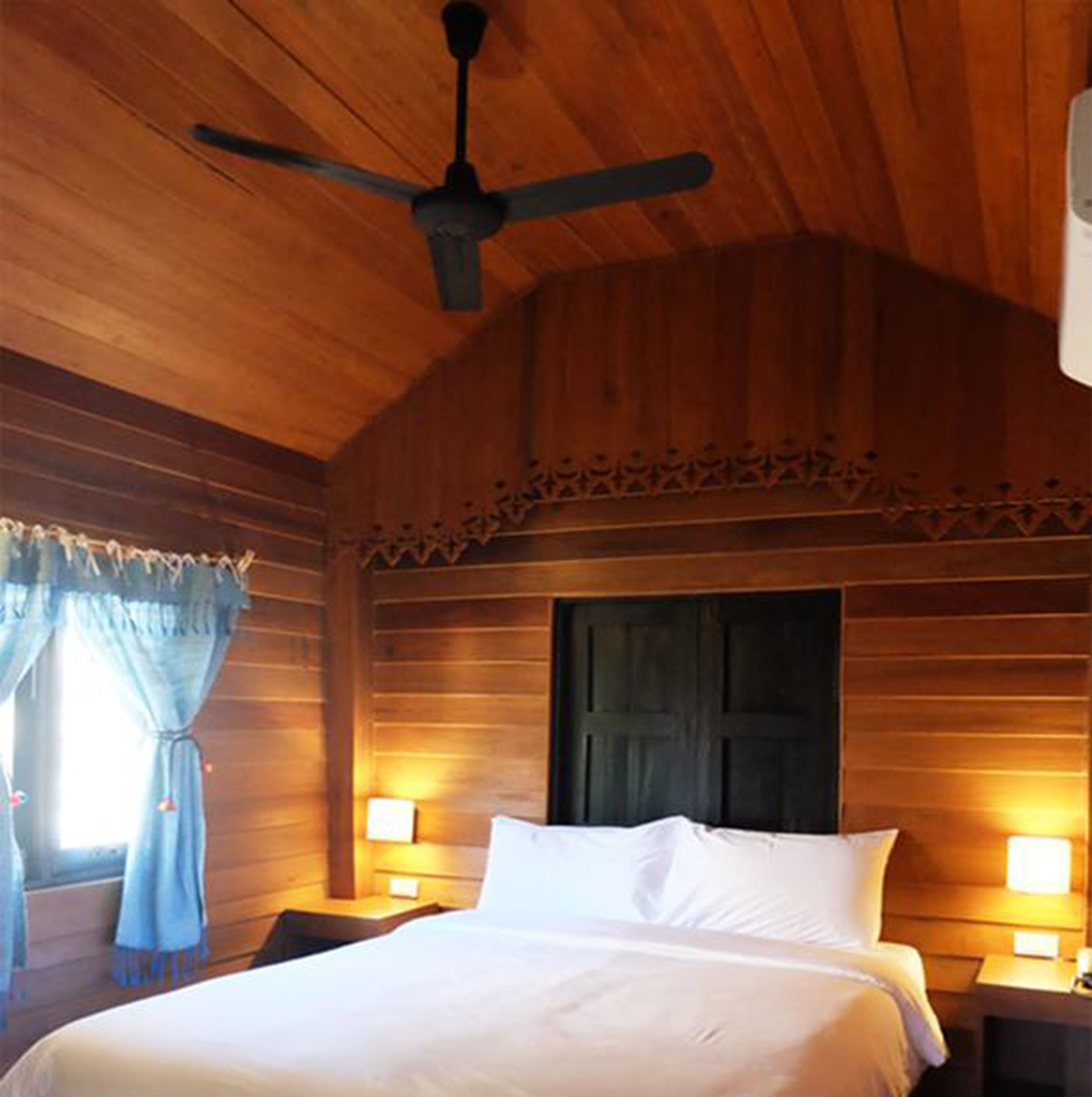 in-room safe, desk, soundproofing, rollaway beds