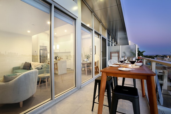Executive Penthouse, 2 Queen Beds, Non Smoking | Balcony