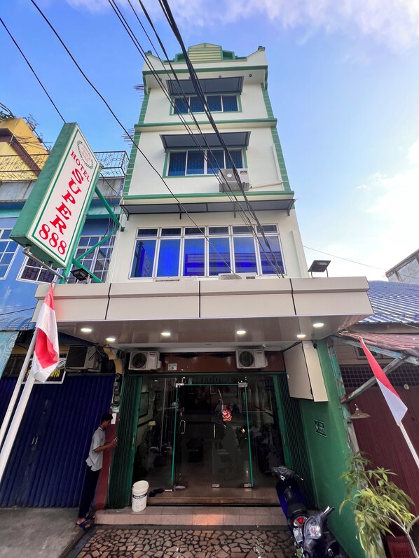 Entrada de la propiedad