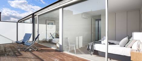 Deluxe Penthouse, 2 Queen Beds, Non Smoking | Terrace/patio