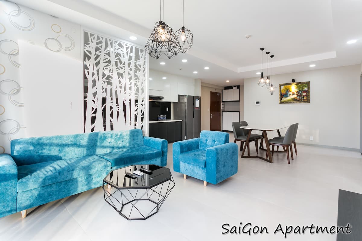 Comfort Apartment, 3 Bedrooms, Tower | Living room | Flat-screen TV