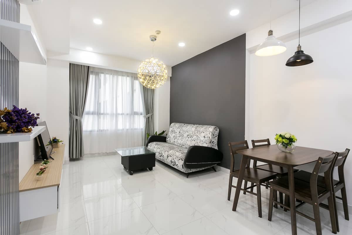 Comfort Apartment, 2 Bedrooms, Tower | 1 bedroom, premium bedding, individually furnished, desk