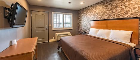 Deluxe Room, 1 King Bed, Non Smoking | View from room